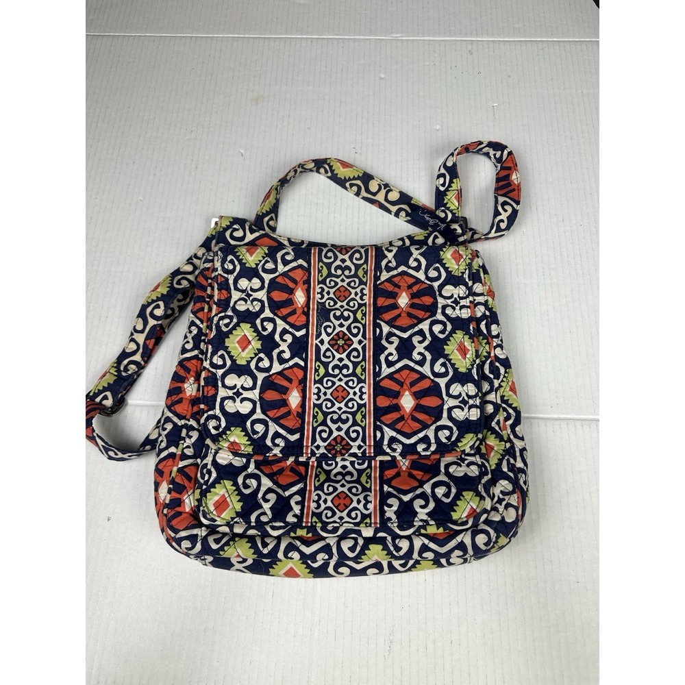 Vera Bradley Sun Valley Crossbody Hipster Purse Pattern Adjustable Strap